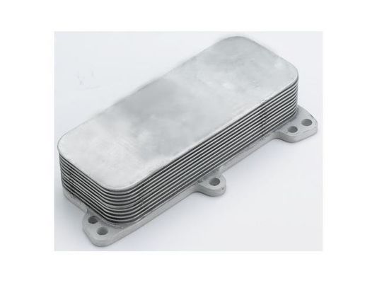 070117021D Refrigerador de aceite para partes del motor