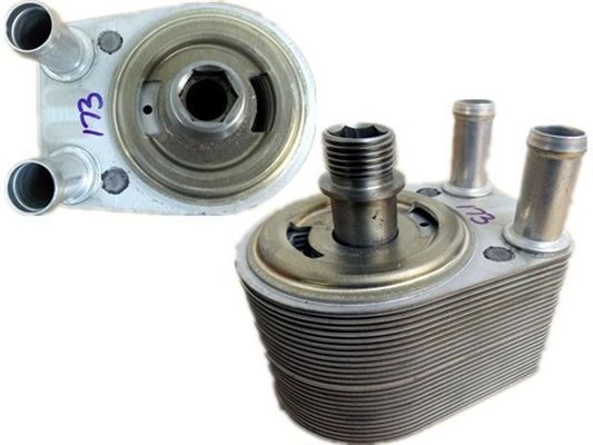 4526544 Partes del motor Refrigeración de aceite