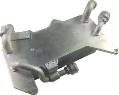 4H0317021H Partes del motor Refrigerador de aceite de engranaje para AUDI A7