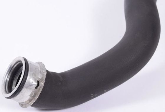 2115013582 Partes del motor Tubo de agua de enfriamiento