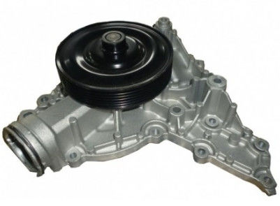 Mercedes Benz 2722000901 Bomba de agua automática para el sistema de enfriamiento del motor